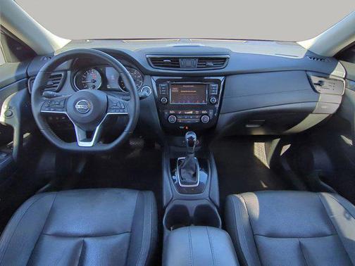 Gun Metallic 2018 Nissan Rogue SL