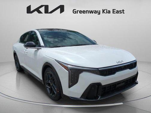 2025 Kia K4 GT-Line Turbo