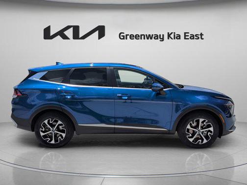 Sapphire Blue 2025 Kia Sportage EX