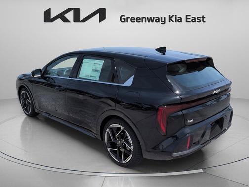 Aurora Black Pearl 2026 Kia K4 GT-Line