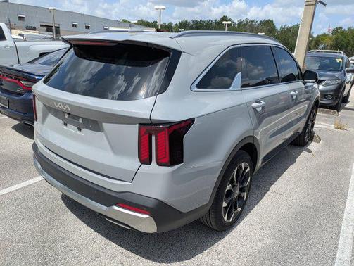 2025 Kia Sorento SX