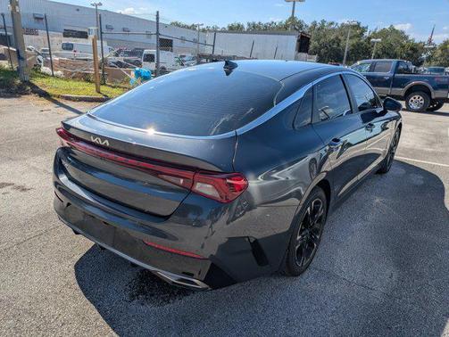 2022 Kia K5 LXS