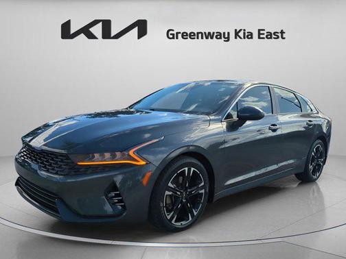 2022 Kia K5 LXS