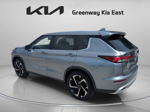 2022 Mitsubishi Outlander SE 2.5 2WD