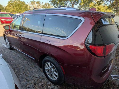 2020 Chrysler Pacifica Touring L