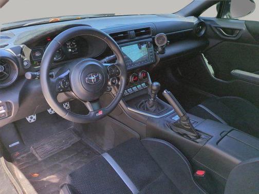 2024 Toyota GR86 Premium
