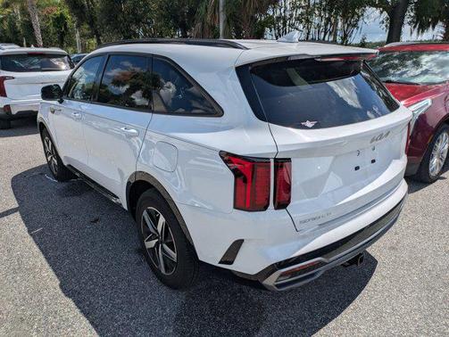 2023 Kia Sorento S