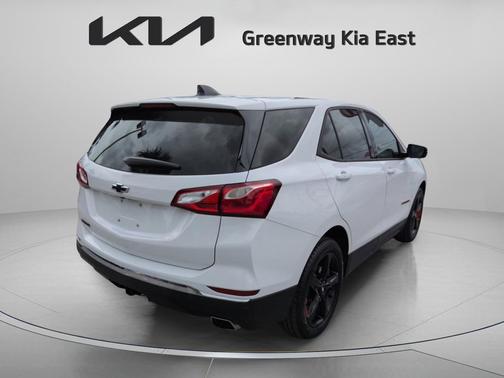 Summit White 2018 Chevrolet Equinox 2LT
