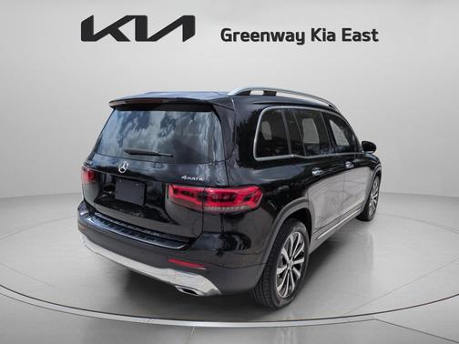 Night Black 2022 Mercedes-Benz GLB 250 4MATIC