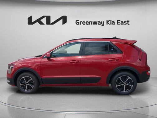 2025 Kia Niro LX