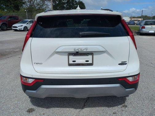 2023 Kia Niro Plug-In Hybrid EX