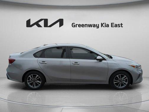 Steel Gray 2024 Kia Forte LXS