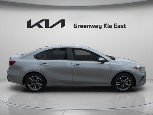 Steel Gray 2024 Kia Forte LXS