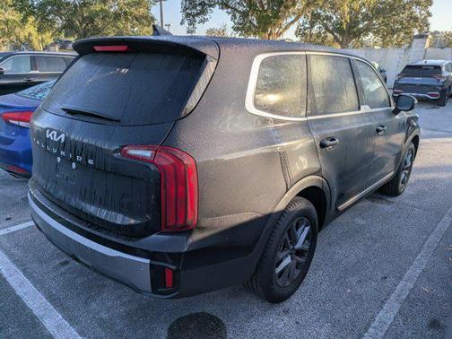 2025 Kia Telluride LX