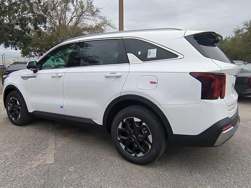 Glacial White Pearl 2025 Kia Sorento S