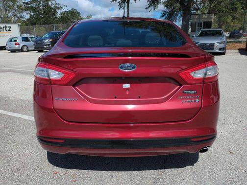 2016 Ford Fusion Hybrid Titanium