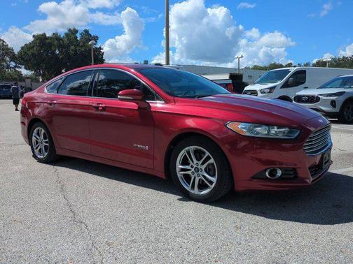 2016 Ford Fusion Hybrid Titanium