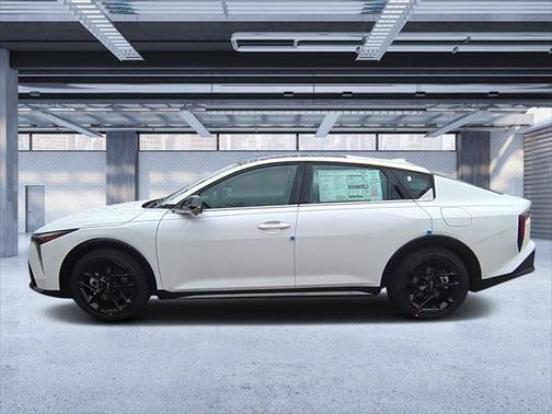 2025 Kia K4 GT-Line Turbo