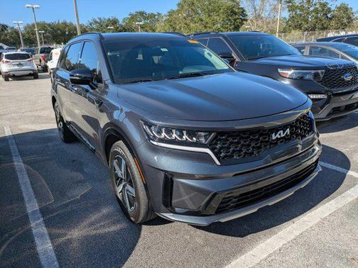2022 Kia Sorento S