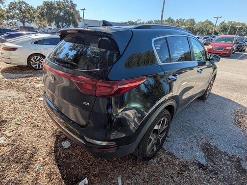 2020 Kia Sportage EX