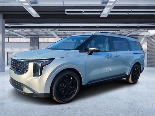 2025 Kia Carnival SX