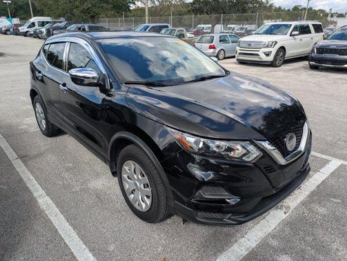 2020 Nissan Rogue Sport S