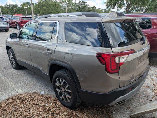 2022 GMC Acadia FWD SLE