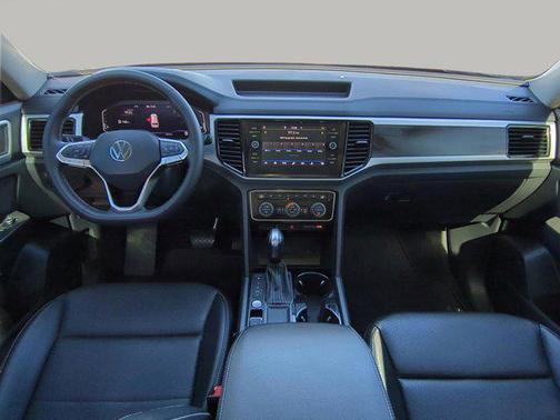 2022 Volkswagen Atlas 3.6L SE w/Technology