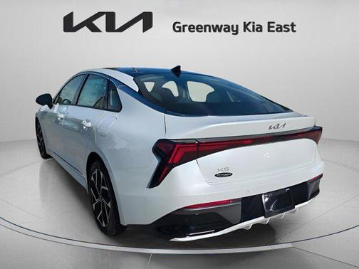 2026 Kia K5 EX