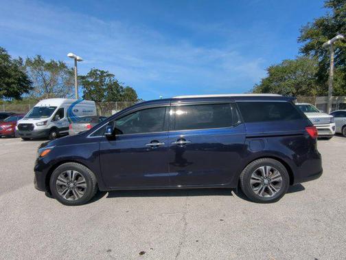 2019 Kia Sedona SX