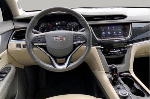 2021 Cadillac XT6 Premium Luxury FWD