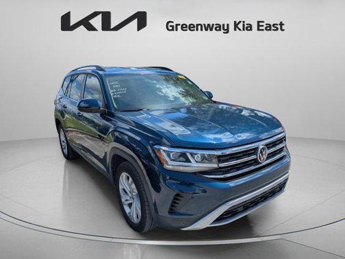 2022 Volkswagen Atlas 3.6L SE w/Technology