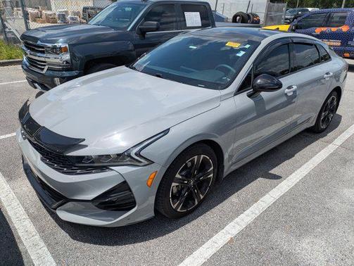 2022 Kia K5 GT-Line