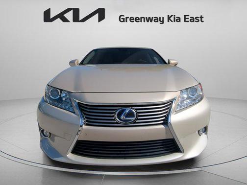 2014 Lexus ES 300h Base