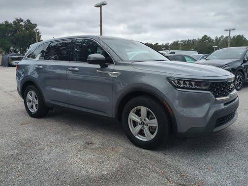 2022 Kia Sorento LX