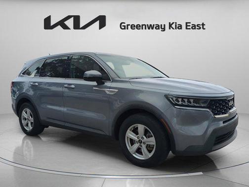 2022 Kia Sorento LX