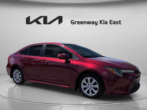 Ruby Flare Pearl 2025 Toyota Corolla LE