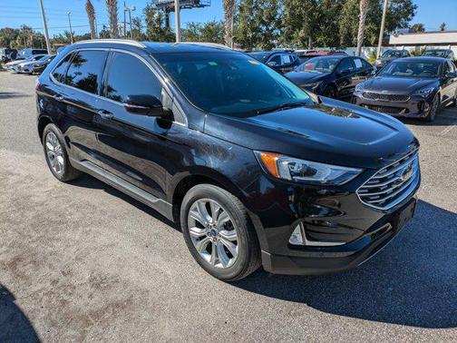 2020 Ford Edge Titanium
