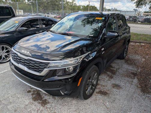 2023 Kia Seltos LX