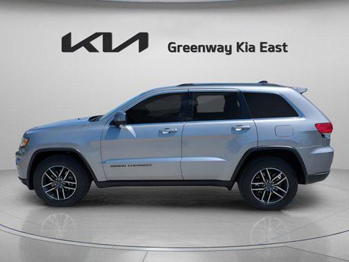 2019 Jeep Grand Cherokee Laredo