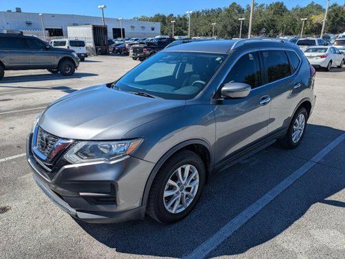 2018 Nissan Rogue SV