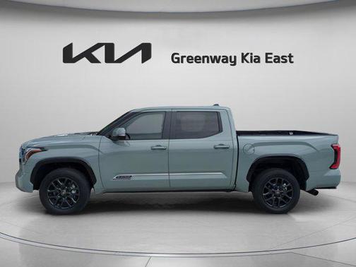 2025 Toyota Tundra Platinum