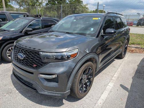 2020 Ford Explorer ST