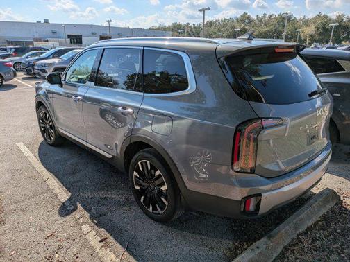 2023 Kia Telluride SX