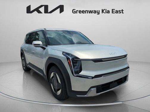 2026 Kia EV9 Light Long Range