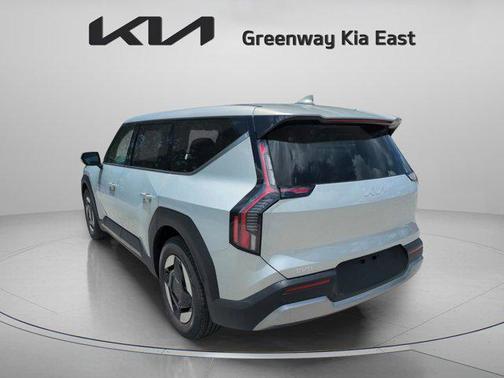 2026 Kia EV9 Light Long Range
