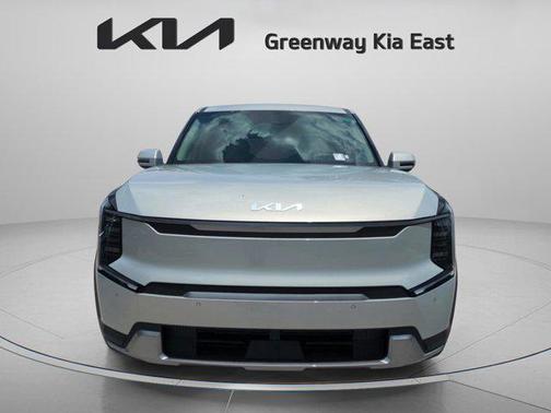 2026 Kia EV9 Light Long Range