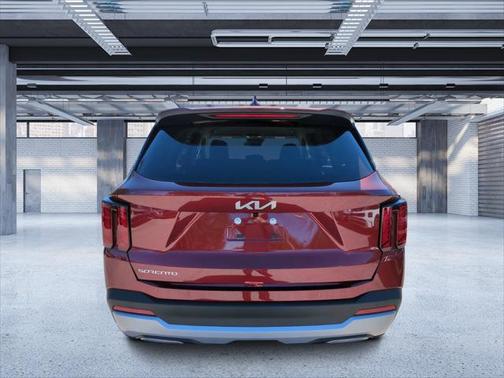 2025 Kia Sorento LX