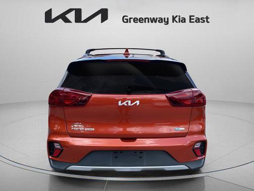 2022 Kia Niro Touring SE