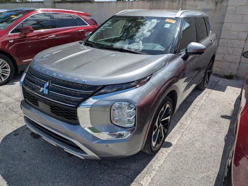 2022 Mitsubishi Outlander SEL 2.5 2WD